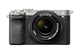 Sony Alpha 7CII di Sony | Fotocamera mirrorless full-frame (compatta, 33 MP, autofocus in tempo reale, 10 fps, video in 4K, display touch orientabile) + Lente SEL2860, zoom 28-60mm F4-5.6 (Argento)